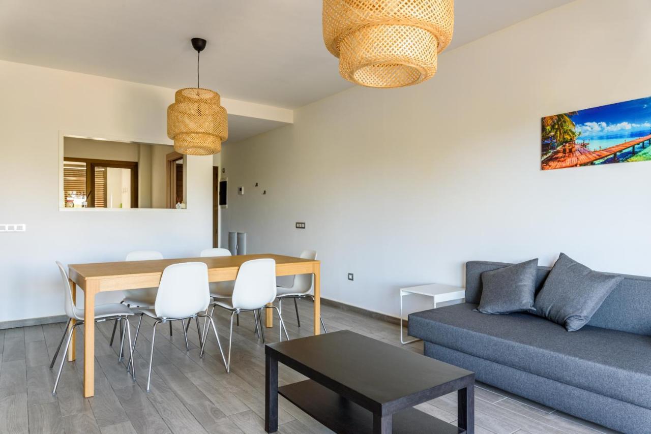 Modern Apartment In Residential Complex With Pools Costa De Antigua Kültér fotó