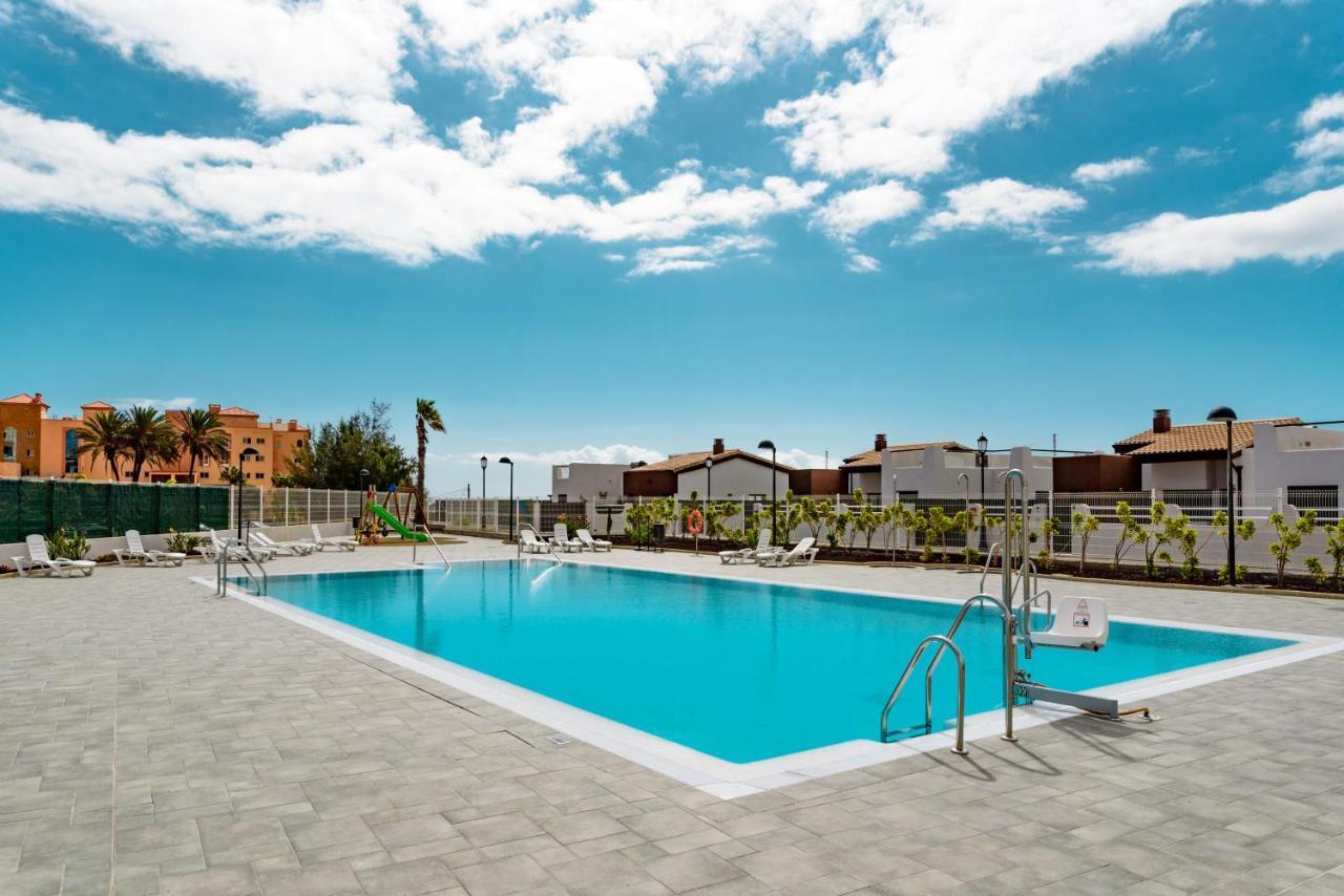 Modern Apartment In Residential Complex With Pools Costa De Antigua Kültér fotó